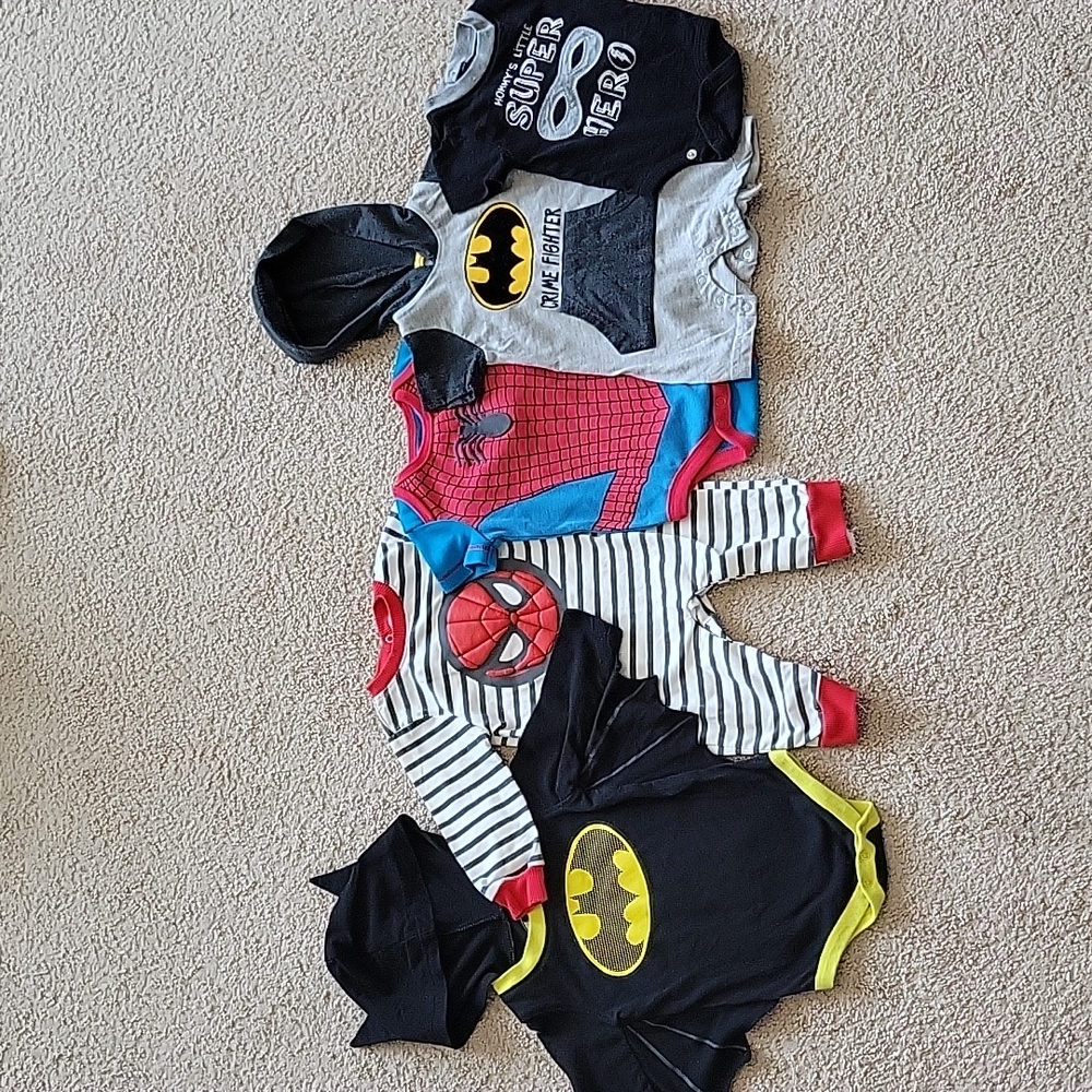 Super Hero outfits, Batman and Spiderman (5 outfits)